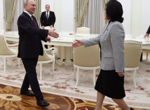 Путин провел встречу с главами МИД России и КНДР